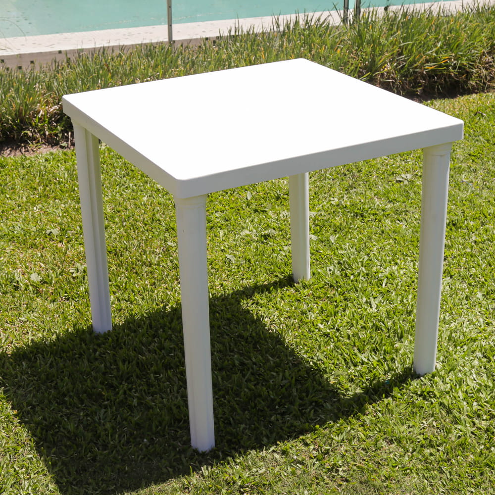 Mesa De Plástico Para Jardín Cuadrada Blanca Colombraro Color Blanco